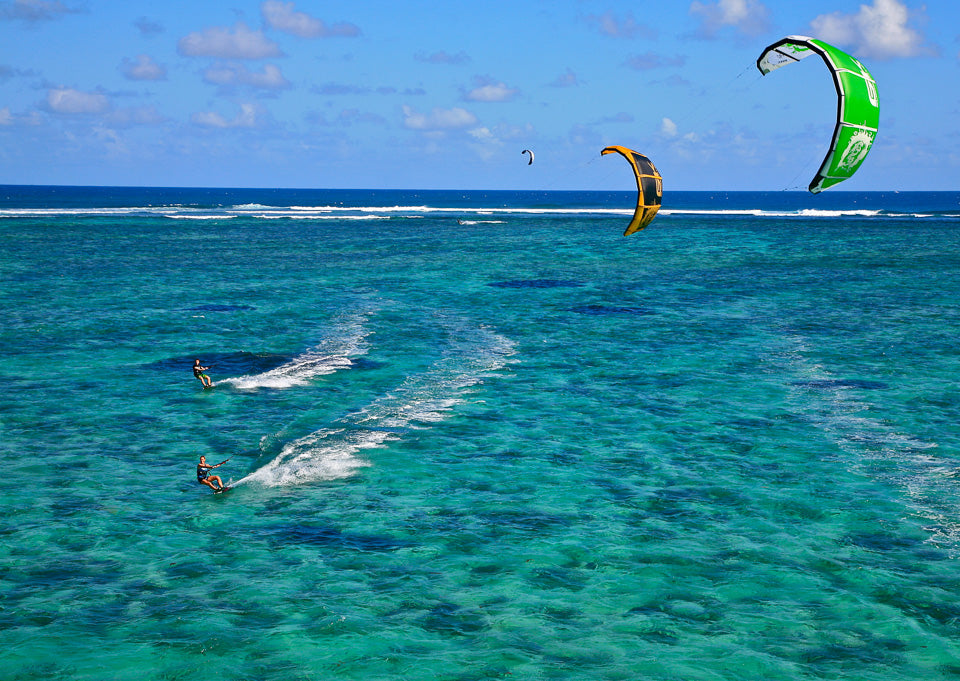 Kitesurf Mauritius 2020 - 2 weeks, Twin share adults standard, one non-kiter.